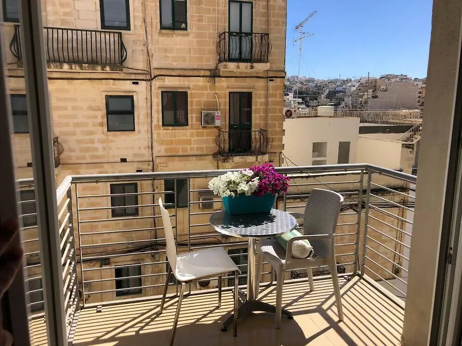 Контакты Well Located 2 Bedroom Flat In St.Julians